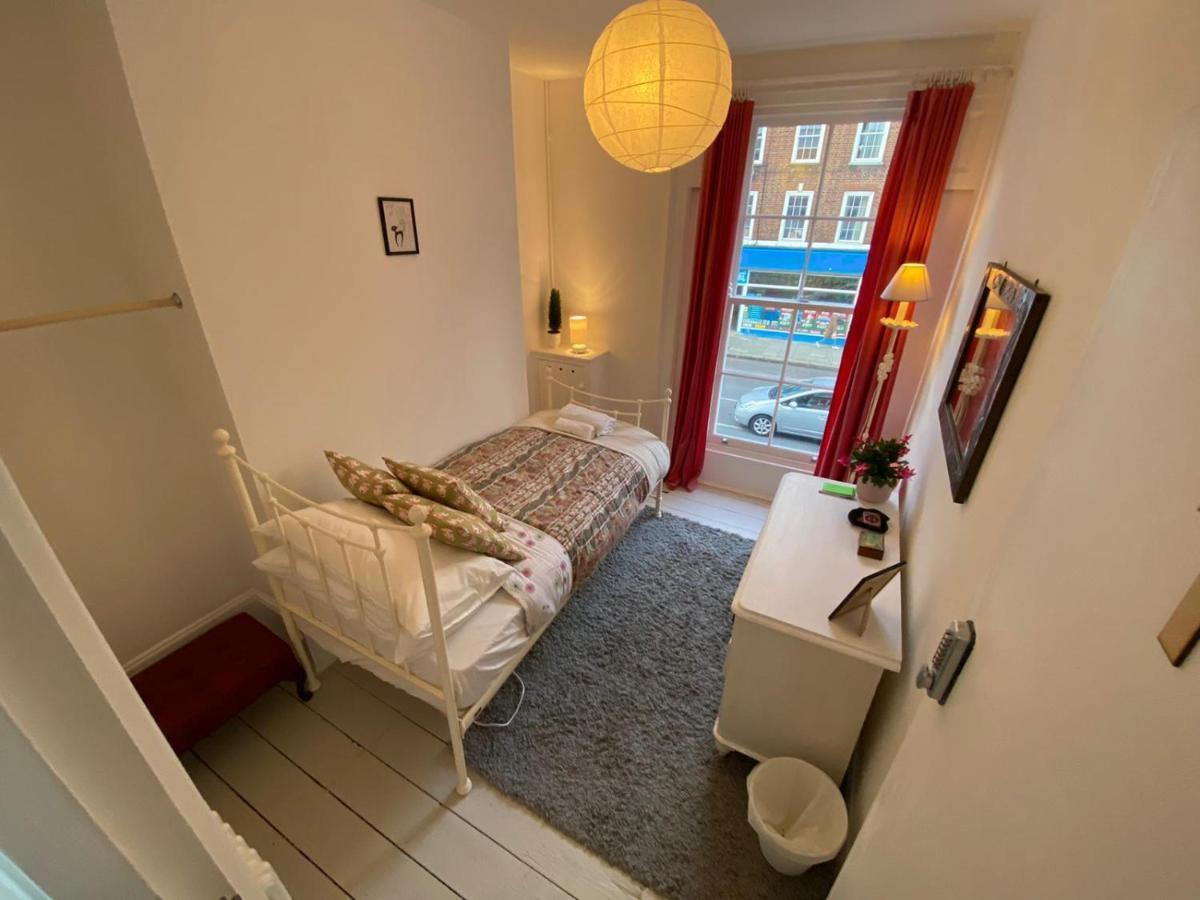 Camden Town Accomodation Londra Esterno foto