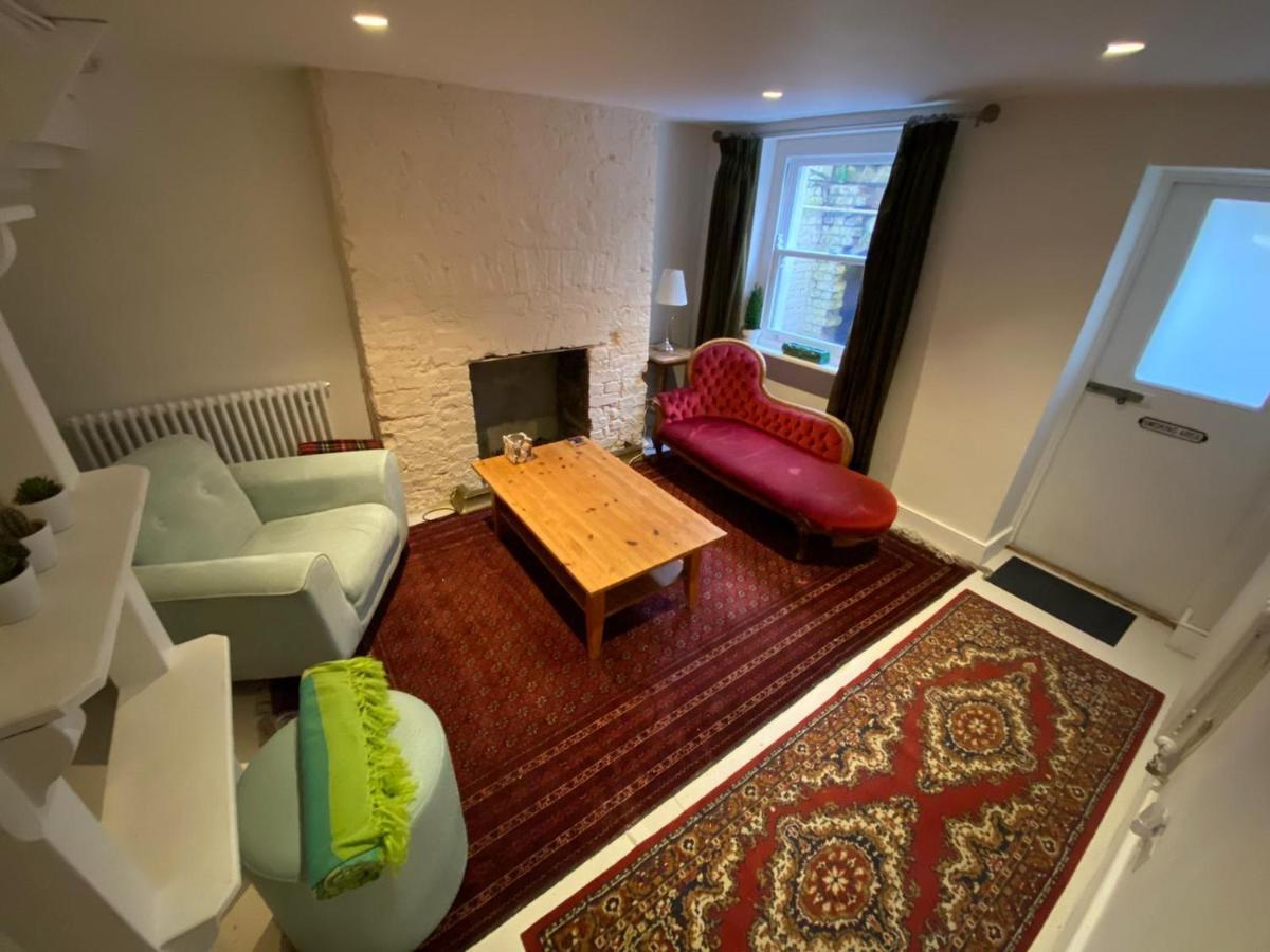 Camden Town Accomodation Londra Esterno foto